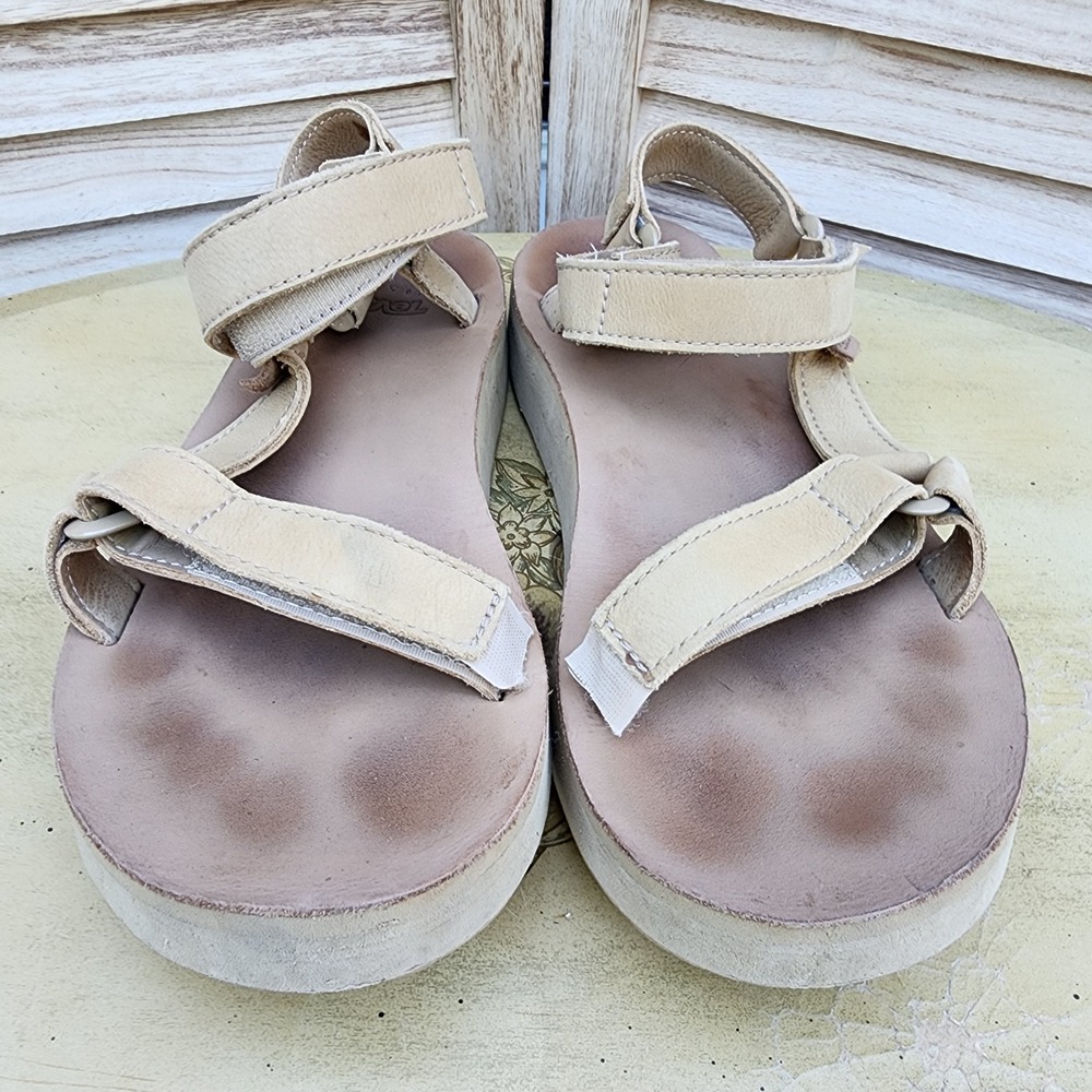 Teva Sz 8 Tan Leather Midform Universal Platform Sport Sandals 1102435 Casual